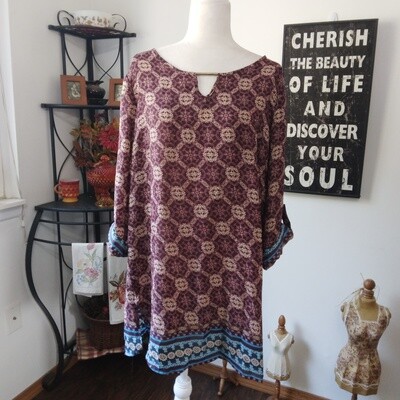 Cato XL Women&#39;s Burgundy 3/4 Sleeve Lightweight Tunic Blouse
