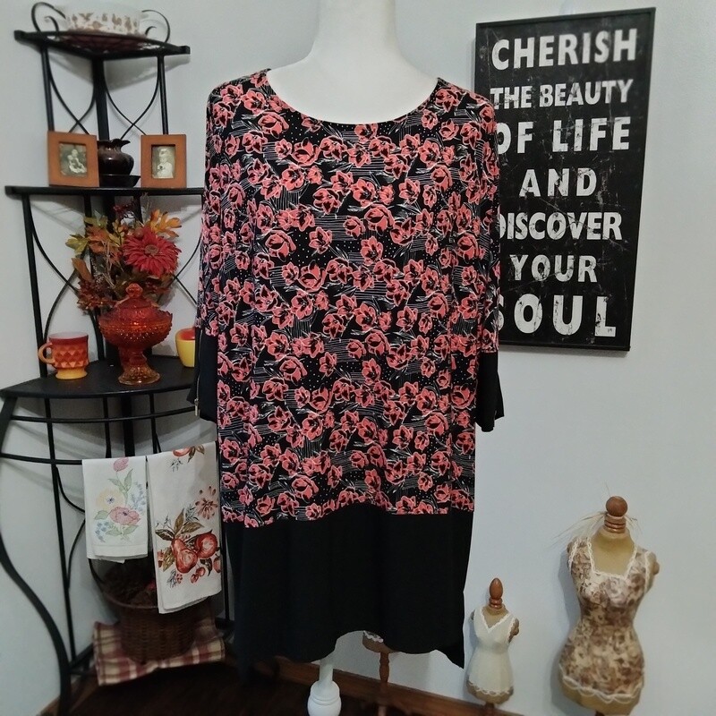 Woman Within 1X 18/20W Women&#39;s Red &amp; Black Floral Stretchy Plus Size Blouse