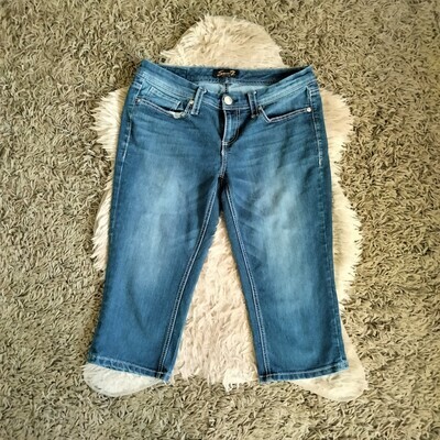Seven7 Sz 8 Women&#39;s Low Rise Stretch Cropped Capri Jeans