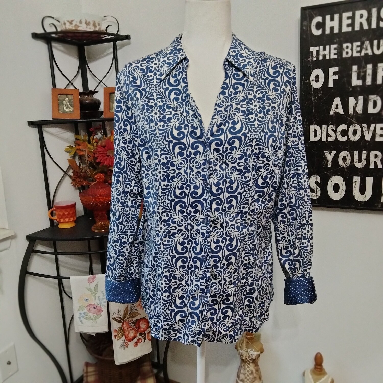 Charter Club XL 16 Women&#39;s Cotton Blue &amp; White Button-Up Blouse