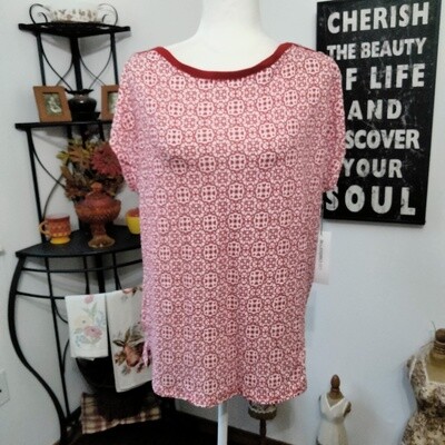 NEW! Liz Claiborne Large Women&#39;s Red &amp; White Short Sleeve Button Shoulder Shirt