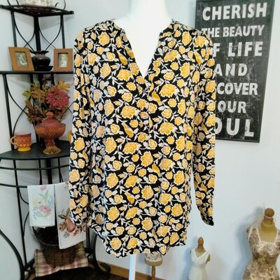 Old Navy Large Women&#39;s Rayon Black &amp; Yellow Floral Bird Print V-Neck Blouse