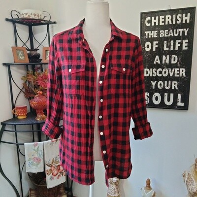 Peyton &amp; Parker Large Women&#39;s Cotton Red &amp; Black Plaid Flannel Shirt