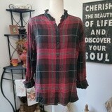 Express Large Women&#39;s Red &amp; Black Plaid Button-Up Long Sleeve Flannel Shirt