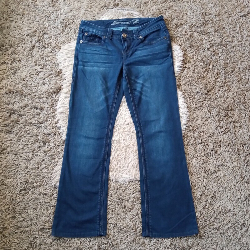 Seven7 Sz 6 / 28 Women&#39;s Low Rise Bootcut Dark Wash Stretch Jeans
