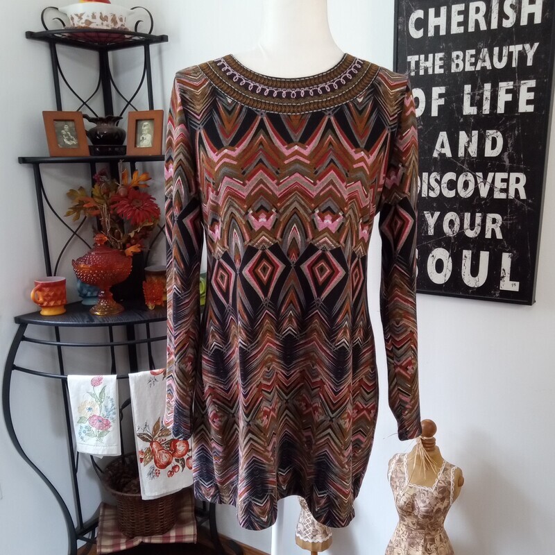 Papillon Large Women&#39;s Embroidered Knit Stretch Tunic Shirt
