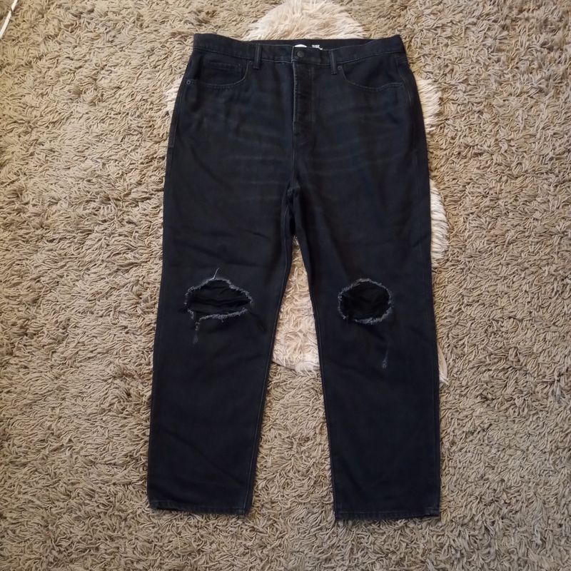 Old Navy 16 Women&#39;s Black Distressed Sky High Extra High Rise Straight Leg Jeans