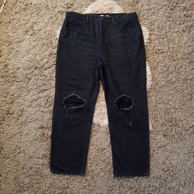 Old Navy 16 Women&#39;s Black Distressed Sky High Extra High Rise Straight Leg Jeans
