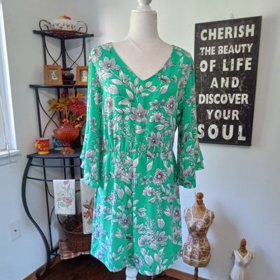 A New Day Large Women&#39;s Green &amp; White Boho Floral 3/4 Sleeve Blouson Dress