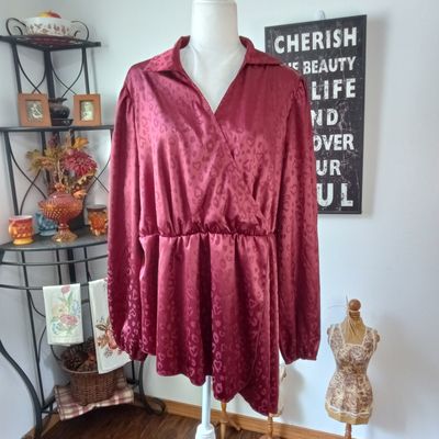 Shein 3XL Women&#39;s Burgundy Cross Front Asymmetrical Plus Size Blouse