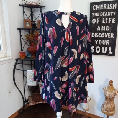 Peach Love Large Women&#39;s Blue Boho Feather Print V-Neck Tunic Dress