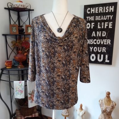 East 5th XL Women&#39;s Earth Tone Pebble Print 3/4 Sleeve Stretchy Blouse