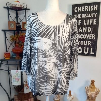 DB Est 1962 Sz 2X Women&#39;s Black &amp; White 3/4 Sleeve Flowy Plus Size Blouse