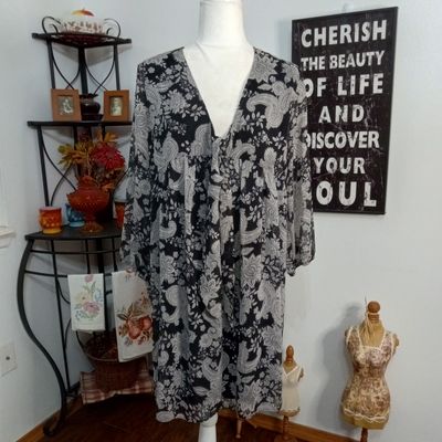 Primark Sz 10 Medium Women&#39;s Black &amp; White Boho Floral Paisley Knee Length Dress