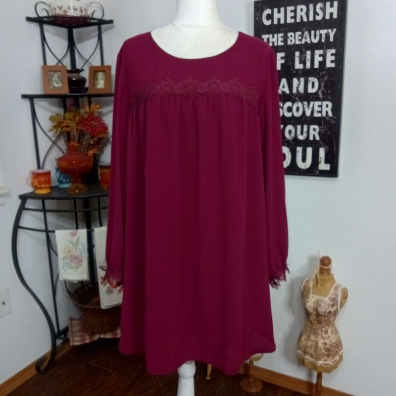 A New Day XL Women&#39;s Burgundy Lace Trim Long Sleeve Crewneck Dress