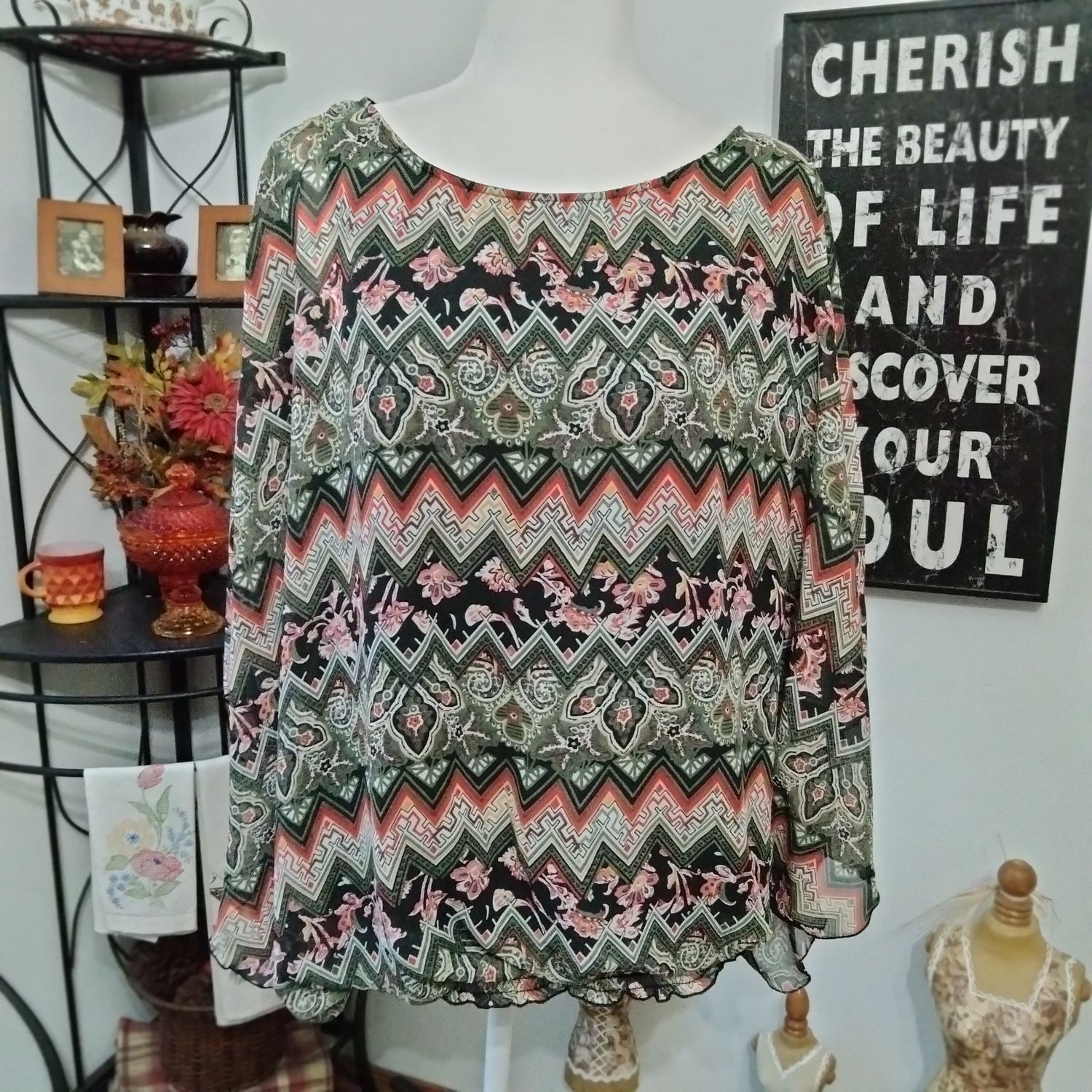 Aqua Blue 2X Women&#39;s Black Colorful Drape Sleeve Plus Size Blouse Shirt Top