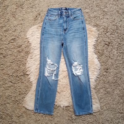 Hollister 0S 0 Short Juniors Distressed Ultra High Rise Mom Jeans