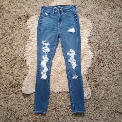 American Eagle Sz 2 Women&#39;s Jrs Dream Jean Distressed Super High Rise Jegging