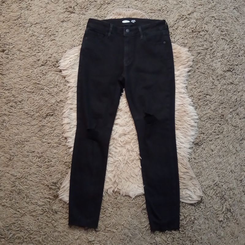 Old Navy Sz 6 Women&#39;s Black Rockstar Distressed Skinny Mid Rise Ankle Jeans