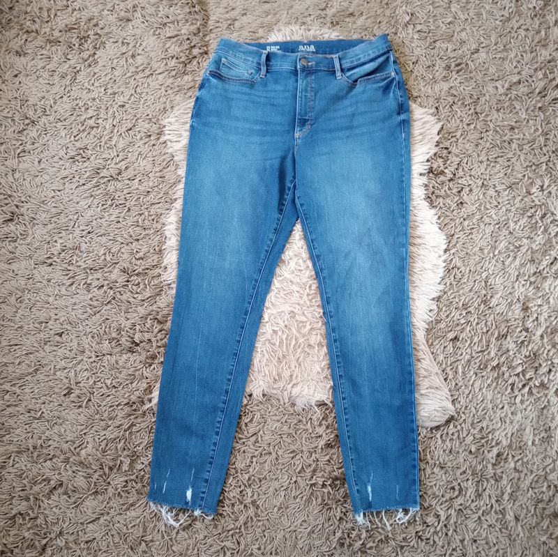 a.n.a. Sz 12 Women&#39;s High Rise Skinny Medium Wash Stretch Jegging Jeans