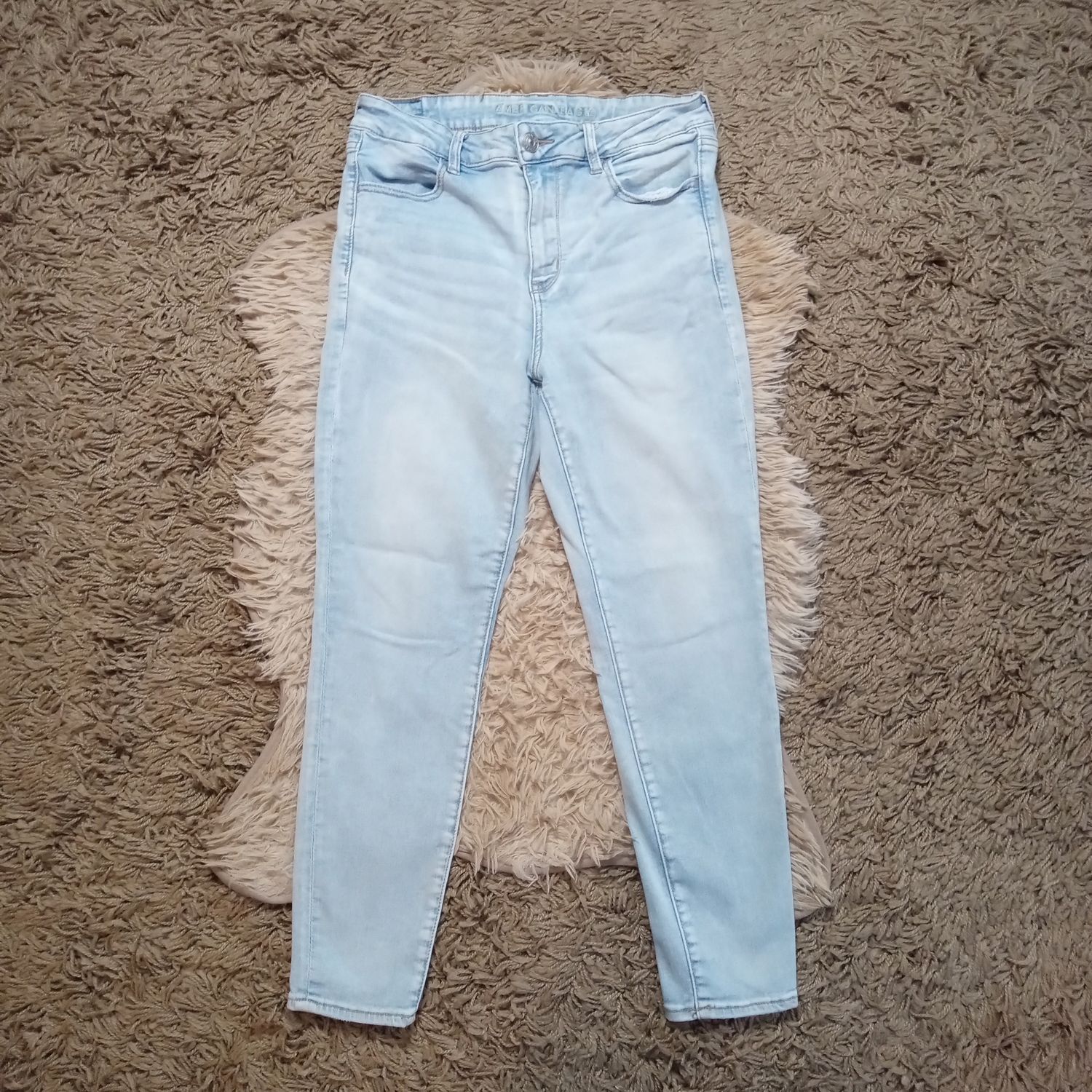 American Eagle 10 Short Women&#39;s Hi-Rise Light Wash Solid Stretch Jeggings