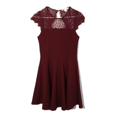 Miami Medium Women&#39;s Burgundy Lace Accent Cap Sleeve Fit &amp; Flare Dress