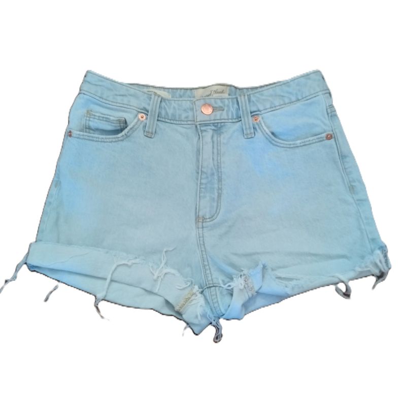 Universal Thread Sz 6 / 28R Women&#39;s Distressed Vintage Midi Jean Shorts