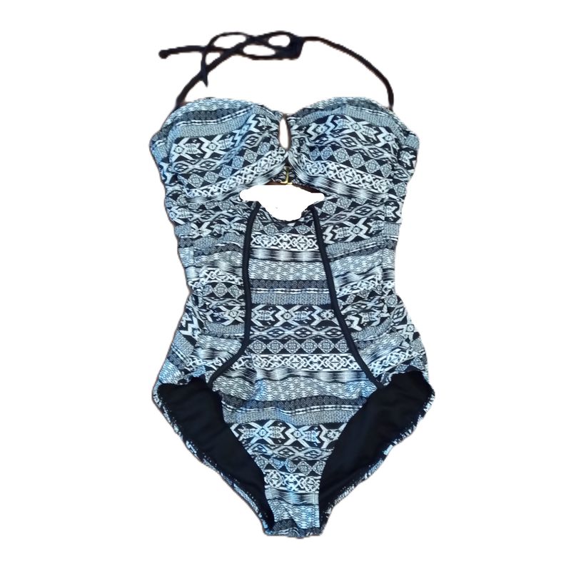 Breaking Waves Small Women&#39;s 1-PC Black &amp; White High Cut Swimsuit