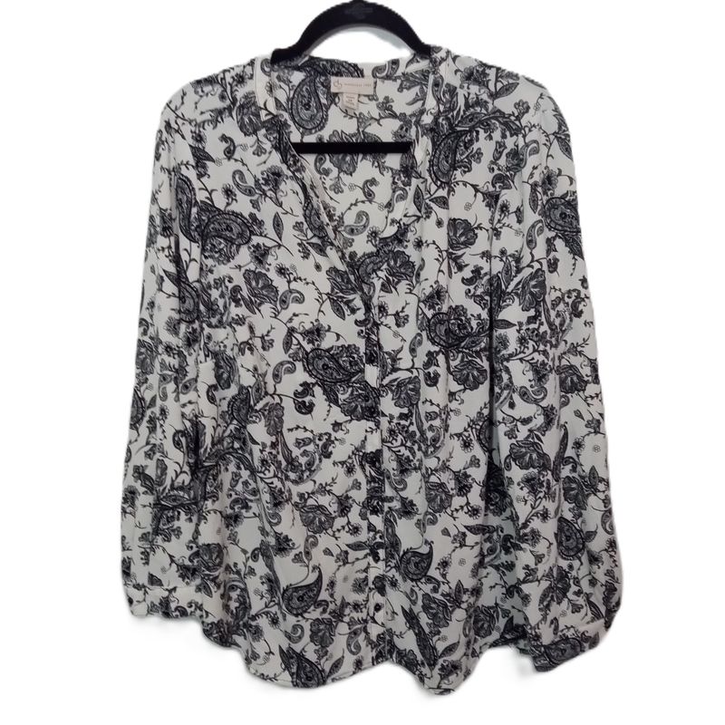 Dressbarn 2X Women&#39;s Black &amp; White Floral Button-Up Long Sleeve Blouse