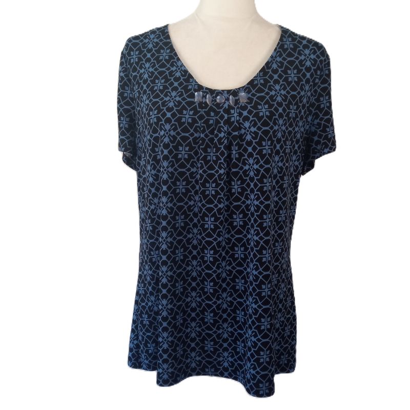 Croft &amp; Barrow Large Women&#39;s Blue Beaded Neckline Short Sleeve Stretchy Blouse