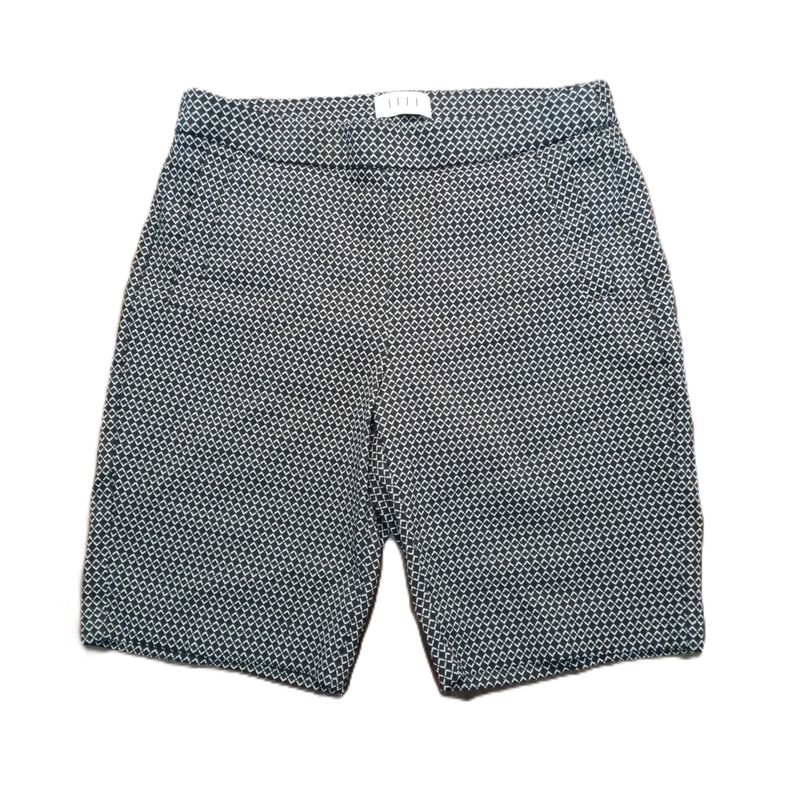 ELLE Medium Women&#39;s Black &amp; White Stretch Knit Bermuda Shorts