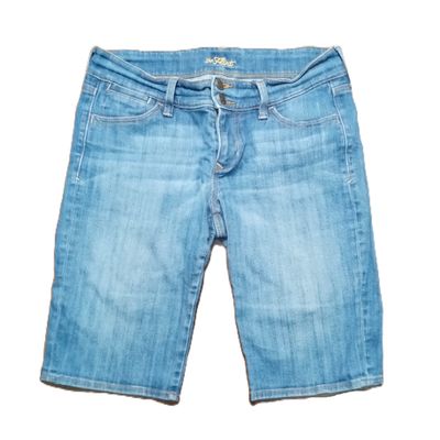 Old Navy Sz 6 Women&#39;s The Flirt Boyfriend Low Rise Skinny Stretch Bermuda Jean Shorts