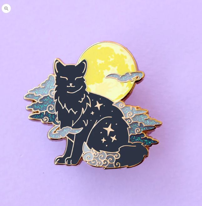 Enamel Pins, Pin Style: Cat in Fog