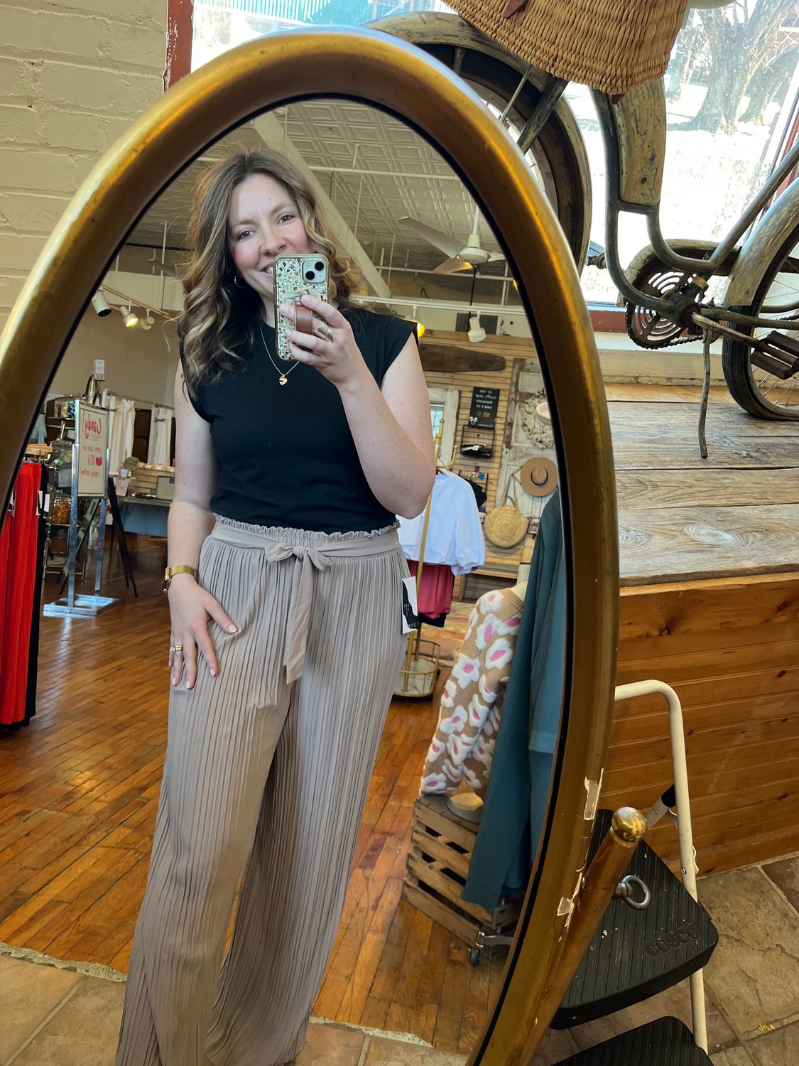 Tie Front Pleated Pant