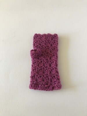 Women’s Fuchsia Pink Hand Crochet Fingerless Gloves