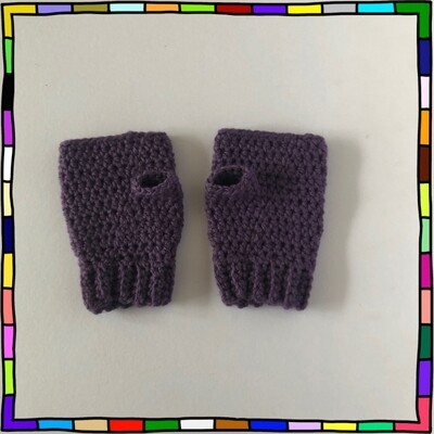 Girl's purple handmade crochet fingerless gloves"