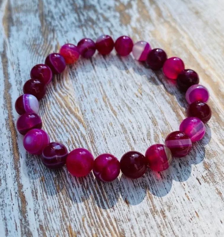 Fuchsia Agate Bracelet
