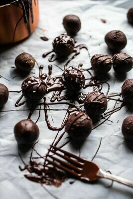 Dark chocolate truffles
