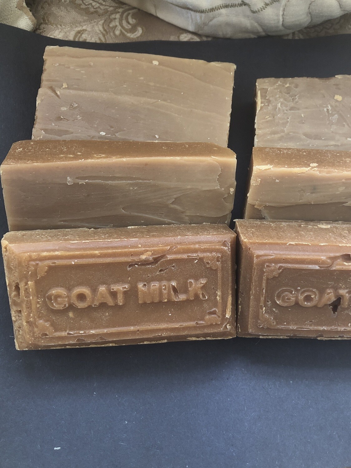 Goat milk soap with honey & oatmeal