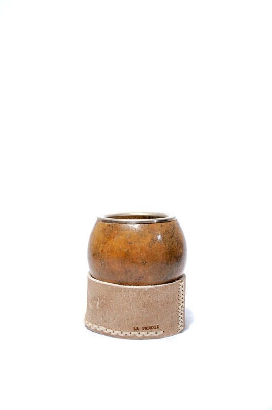 Posa Mate Bordado Simple