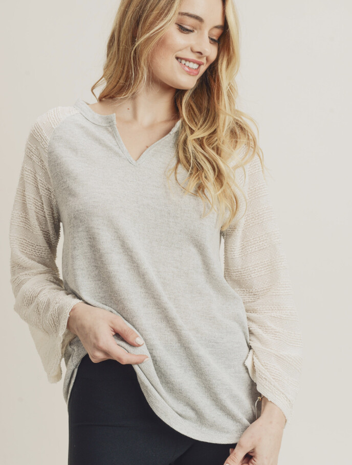 RAW EDGE V NECK TOP WITH CONTRAST SLEEVES