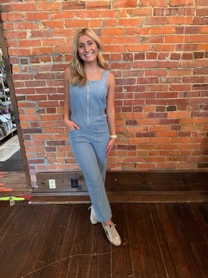 Sleeveless Jumpsuit w/ Zipper Front &amp; Pockets