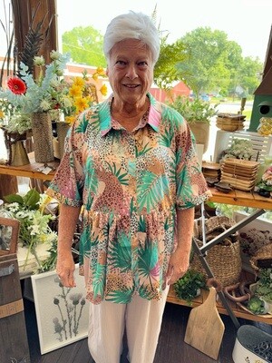 Jungle Print Blouse Top w/Button Down &amp; Collar
