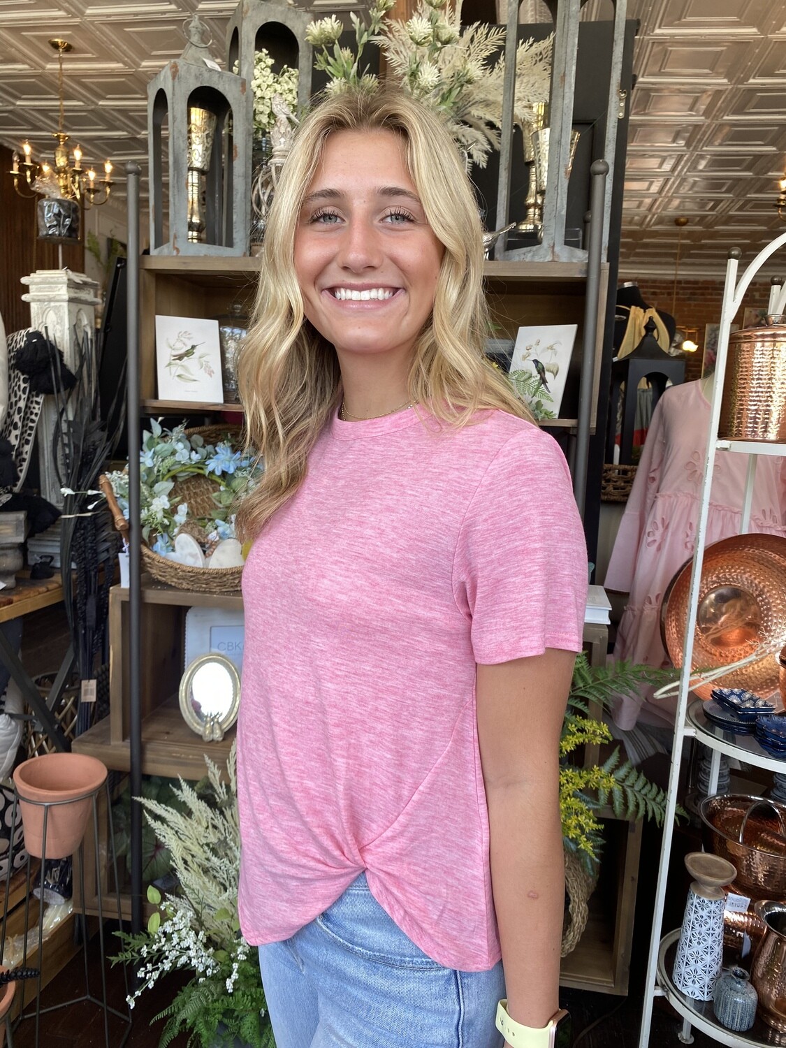 Short Sleeve Twisted Hem Top