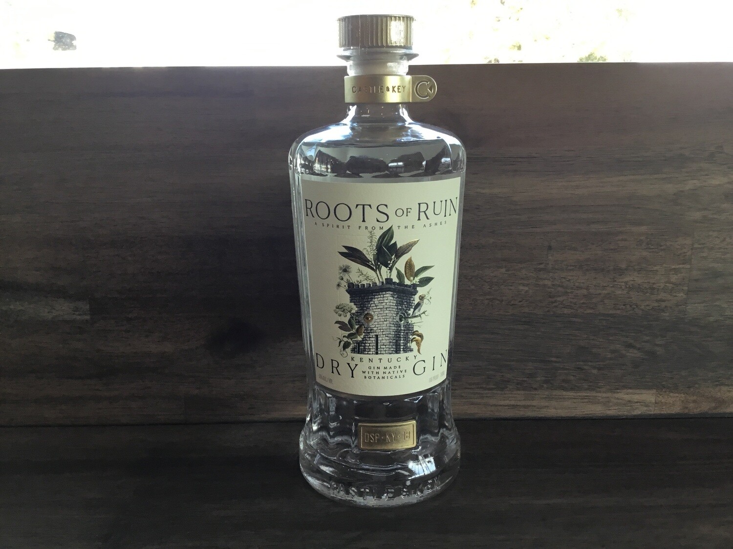 Castle and Key Roots of Ruin Dry Gin