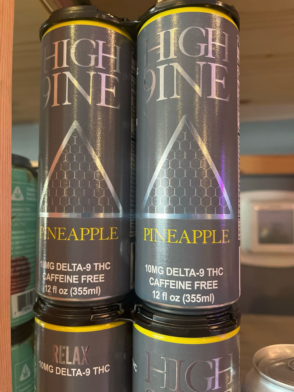 High 9ine Pineapple 