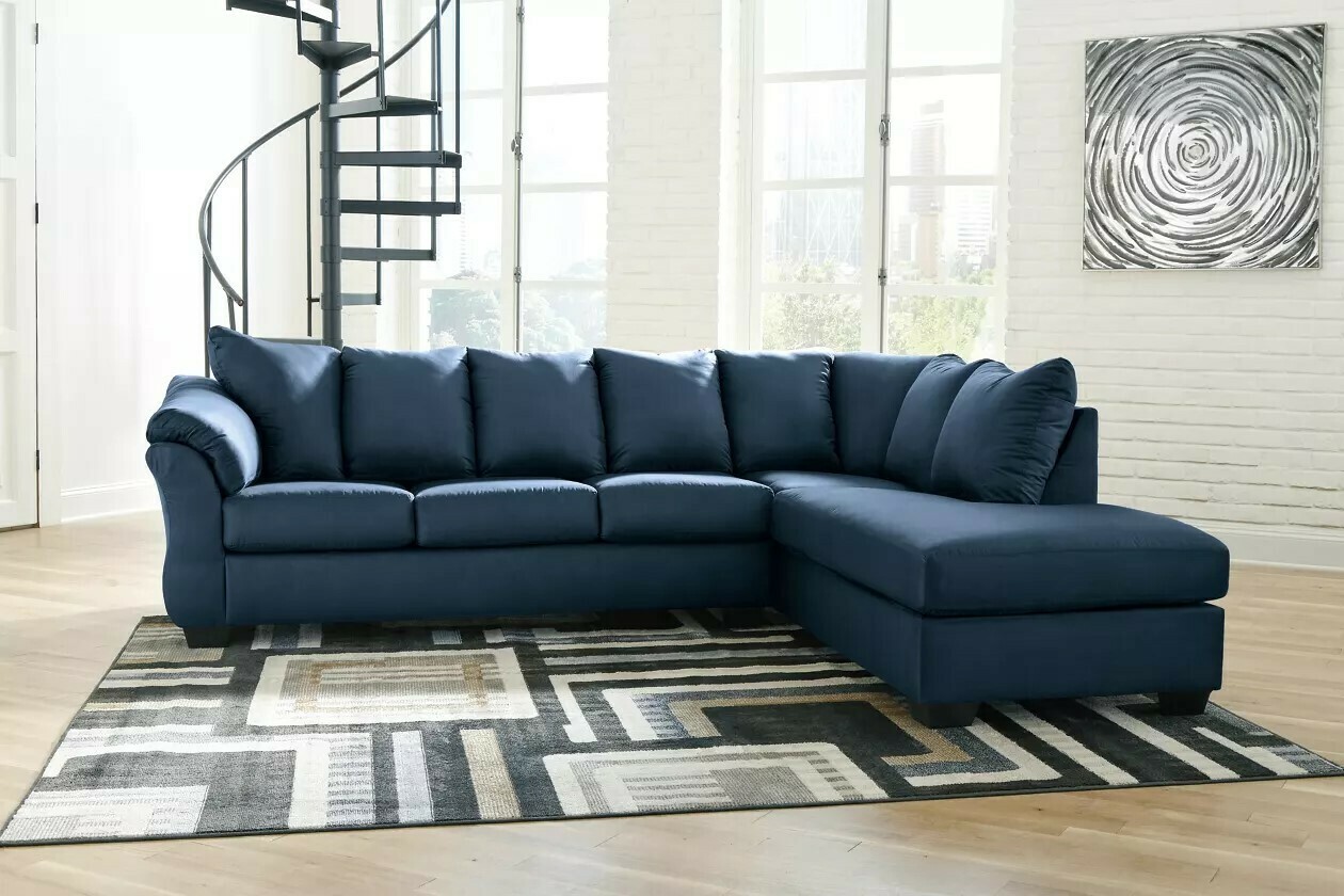 Darcy 2-Piece Sectional with Chaise Collection