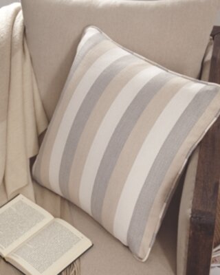 Mistelee Pillow (Set of 4)
