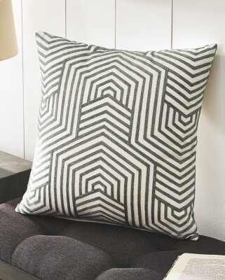 Adrik Pillow (Set of 4)