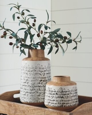 Meghan Vase (Set of 2)